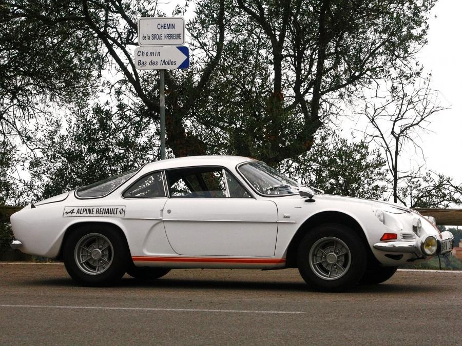 Renault Alpine A110 1961 года  (фото 14 из 28)